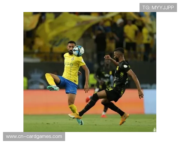 吉达联合2-1胜利雅得体育，迪亚比染红后防线顶住压力